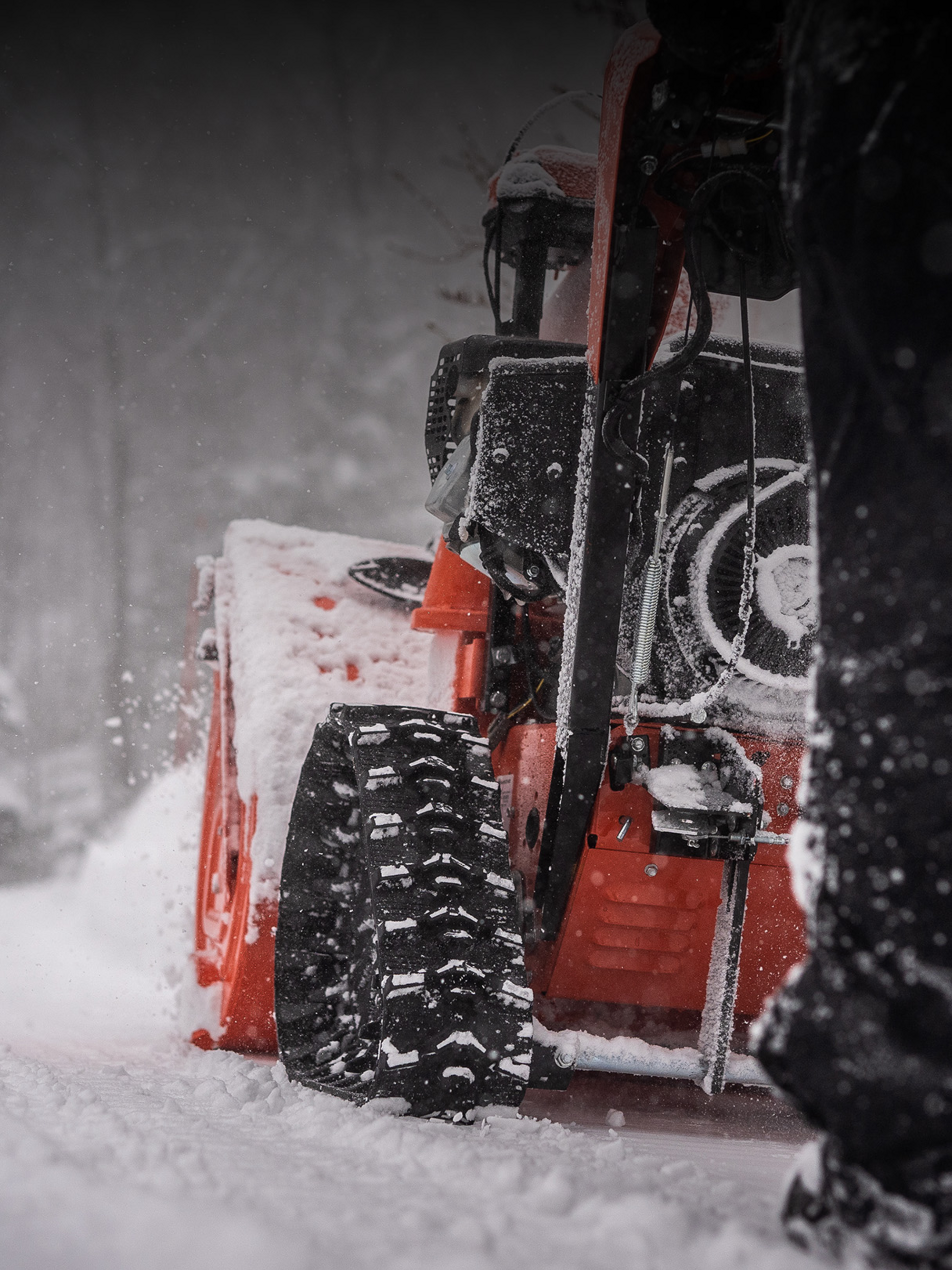 Ariens Schneefräse mit Raupenantrieb.